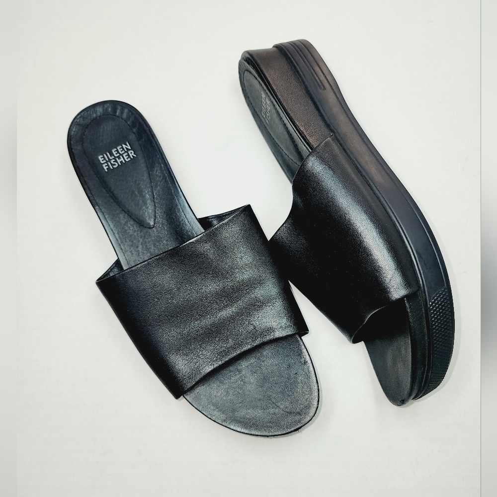 Eileen Fisher | Slip on Leather Slides, size 9.5